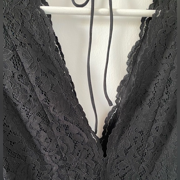 Robe noire en dentelles H&M - Picture 4 of 4